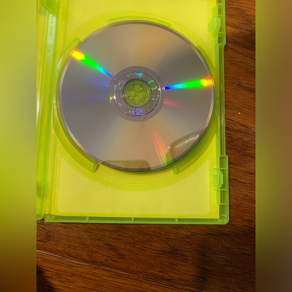 Mortal Kombat Komplete Edition Xbox 360 Game - Picture 4 of 4